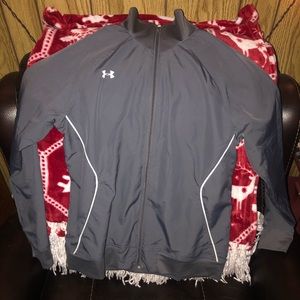 Under Armour Thin Jacket Like New